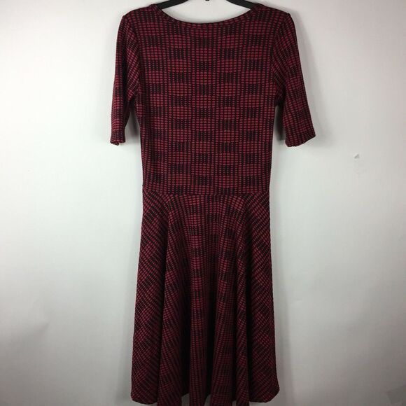 Lularoe Dress Med Red Black Stretchy Comfortable Short Sleeve - Picture 5 of 5